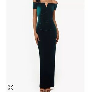 Green velvet dress / gown Xscape Eliza J size 12 BUT fits like 10 runs small